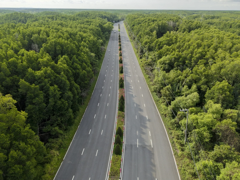 đường chạy vnexpress marathon cần giờ